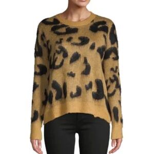 Stellah Leopard Print Sweater